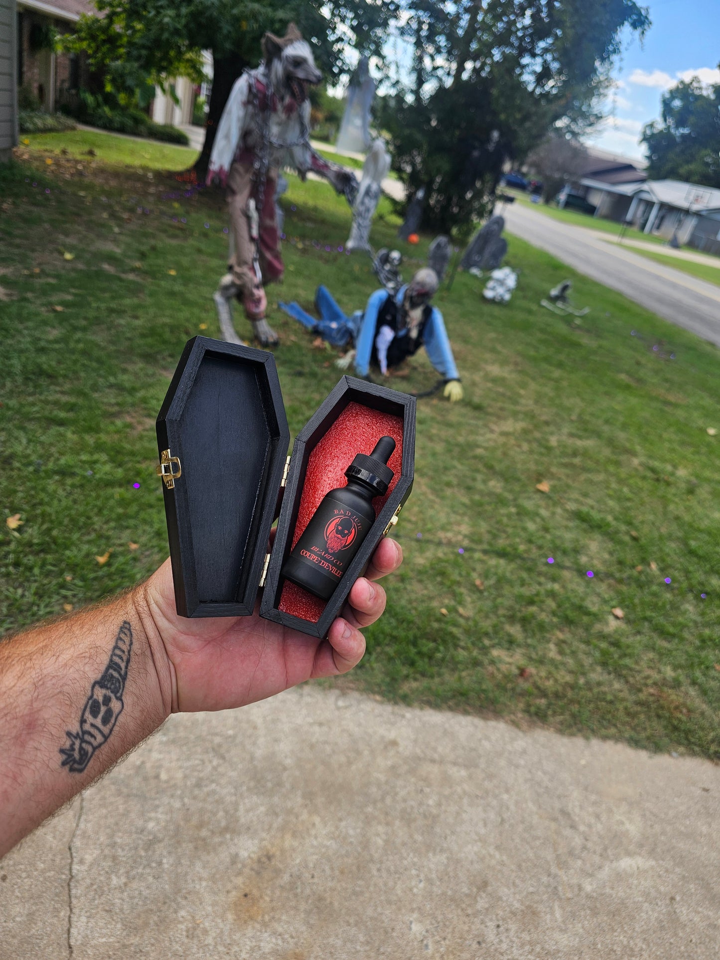 Small coffin box w/ beard oil